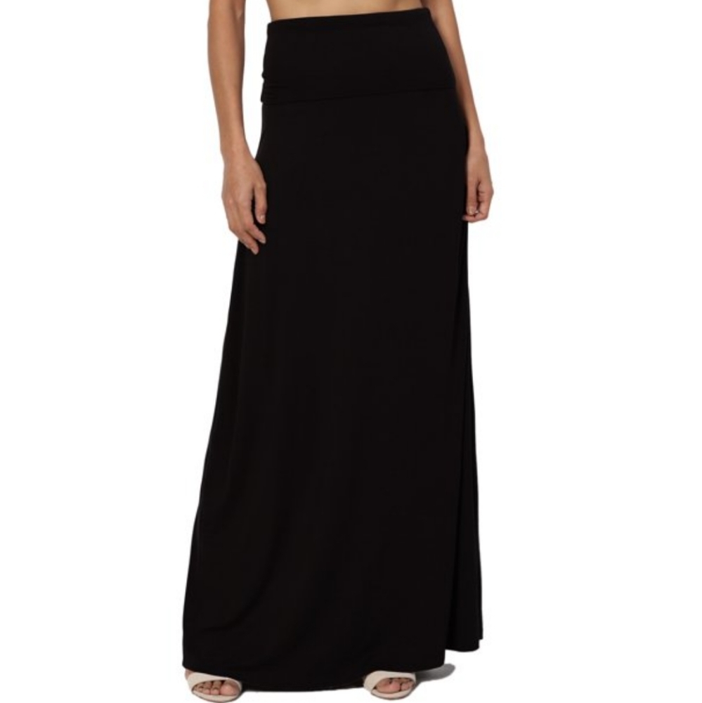 🆕🌿BLACK MAXI SKIRT🌿 - Picture 3 of 4